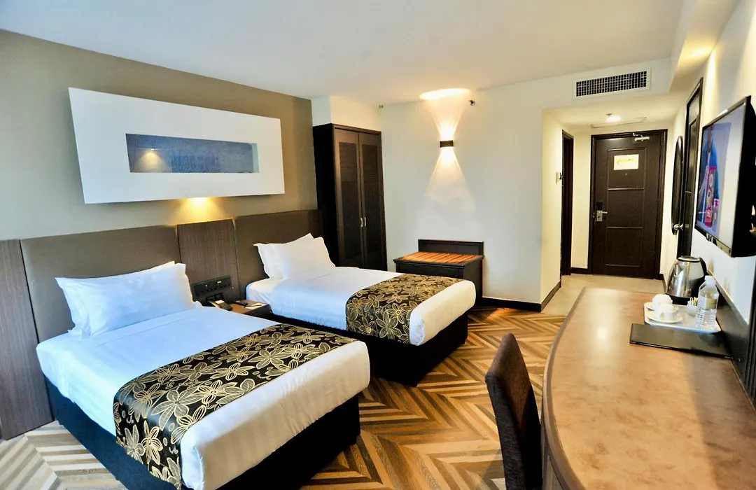 Regalpark Hotel Kuala Lumpur-1